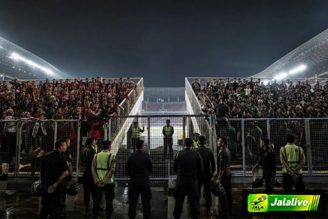 Ilustrasi: Ricuh di BIS, Carlos Pena Soroti Pelajaran Berat Persita vs Persija